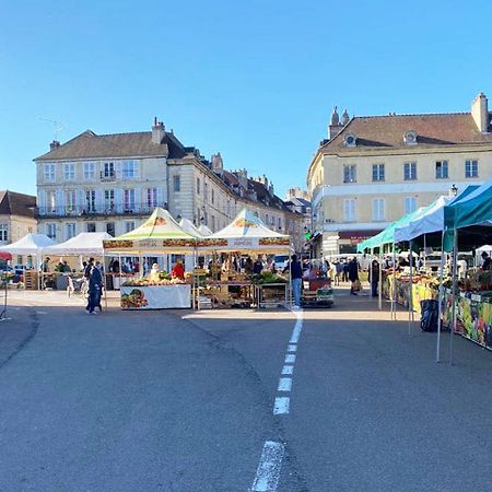 Terre De Bourgogne - Appartement Au Centre Ville D'Avallon Exteriér fotografie