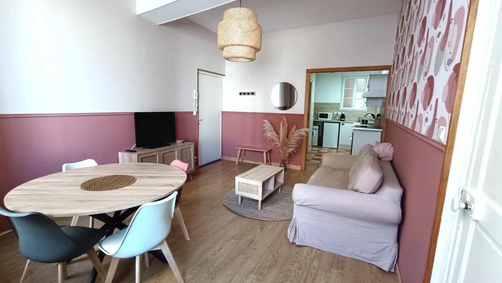 Terre De Bourgogne - Appartement Au Centre Ville D'Avallon Exteriér fotografie